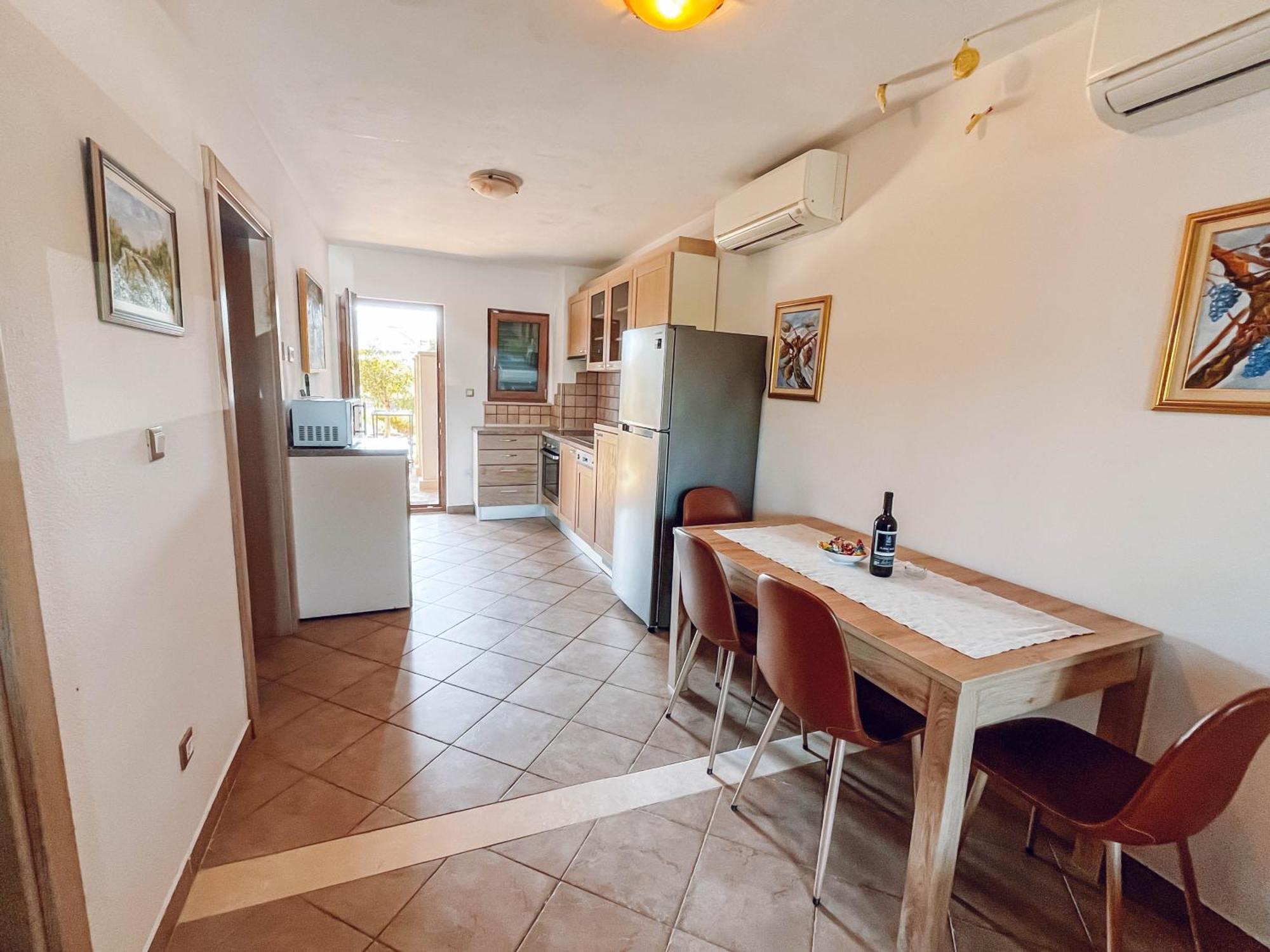 Apartment Markioli ポヴィヤ エクステリア 写真