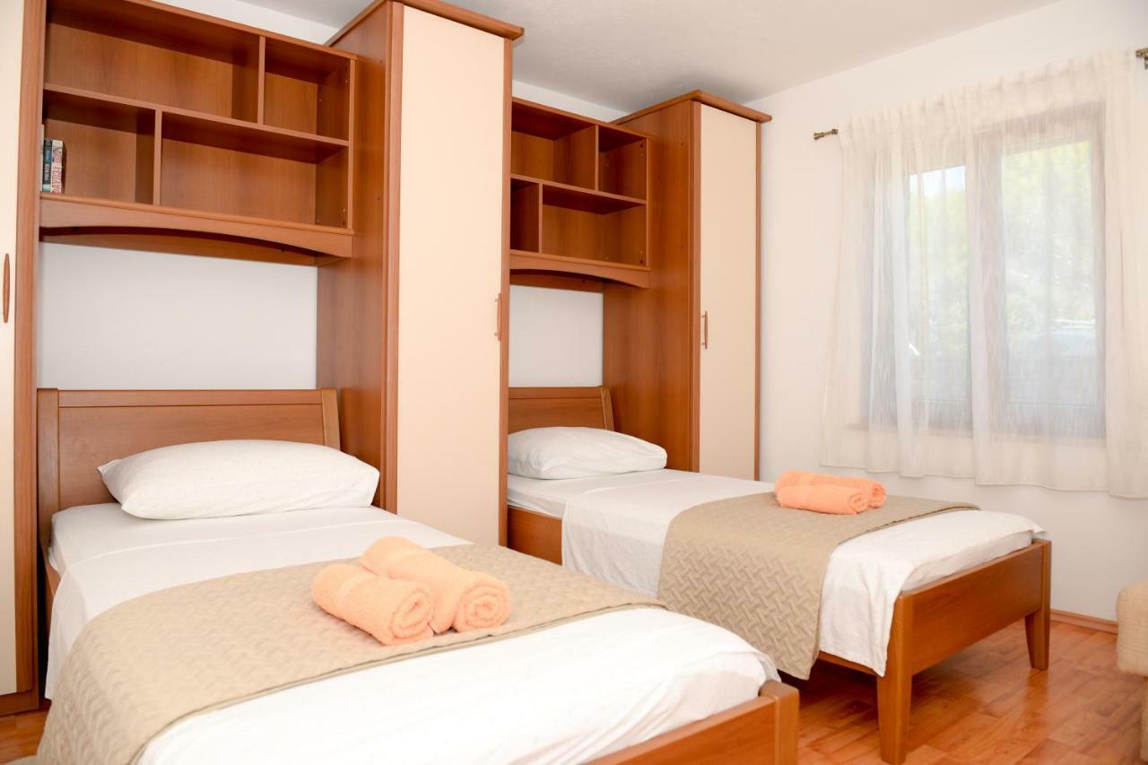 Apartment Markioli ポヴィヤ エクステリア 写真